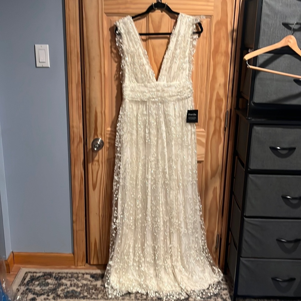 NWT off White dress